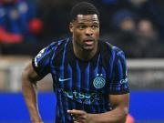 时隔111天，邓弗里斯再次代表国米在正式比赛中首发