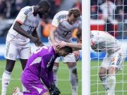  埃贝尔：乌尔赖希总是为诺伊尔和乌尔比希付出，欢呼是应得的