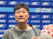 毛毅军：胜利来之不易；下半场换上徐皓阳原本就是赛前计划的