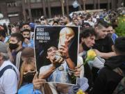 French media: The match ball used in Maradona's "Hand of God" game will be auctioned, with a starting bid of $2.5 million.
