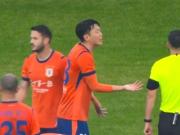  高准翼回应伤势：没事没事，我的膝盖掰了一下