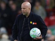  TA：球迷提前退场+嘘声，斯洛特需扭转局面以挽回球迷信任