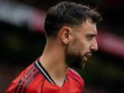 两次助攻，B费当选与维拉一役曼联队内最佳球员