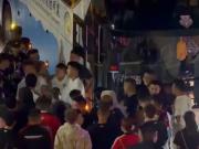 球迷围堵蓉城大巴讨说法，李璇：不应高估球队实力，不必说国补冠军