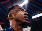 Pacho's handwritten note: My mother once said that football couldn't support a family, and now that I've succeeded, you're gone.