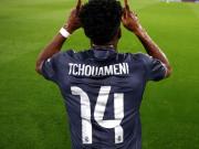 个人集锦：皇马中场楚阿梅尼vs曼城