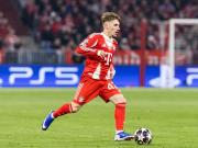 18岁24天，卡尔是欧冠单场传射建功最年轻的拜仁、德国球员